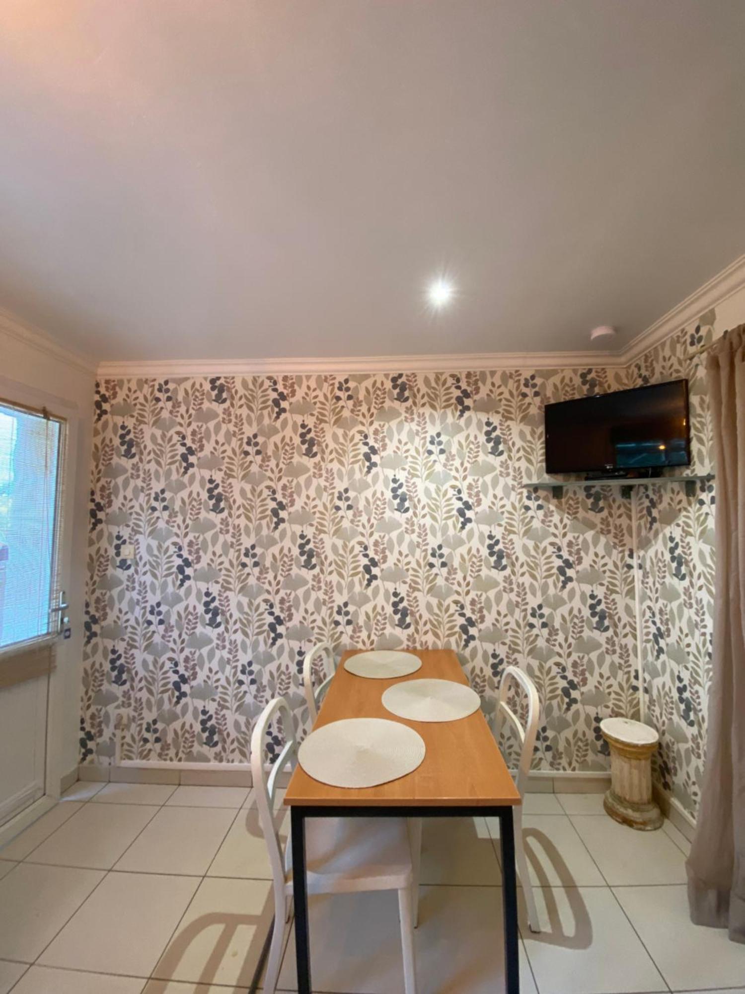 B Apartment