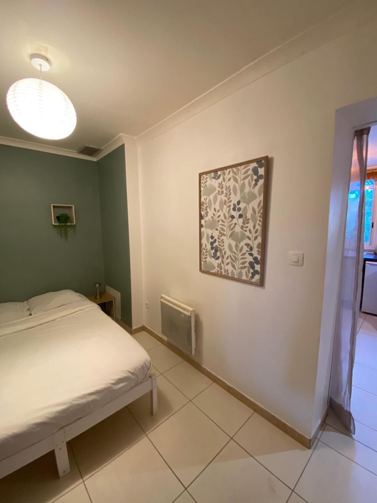 B Apartment